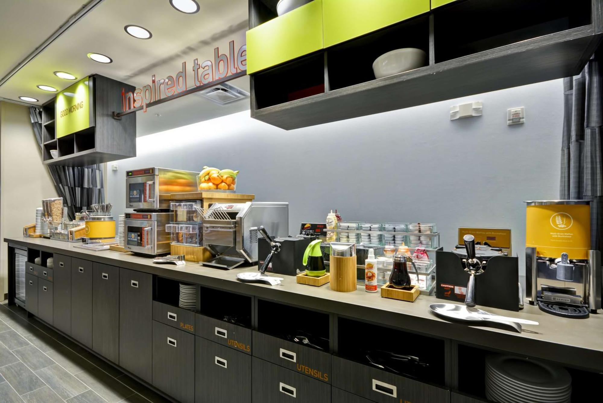 奥斯威戈希尔顿欣庭套房酒店 外观 照片
